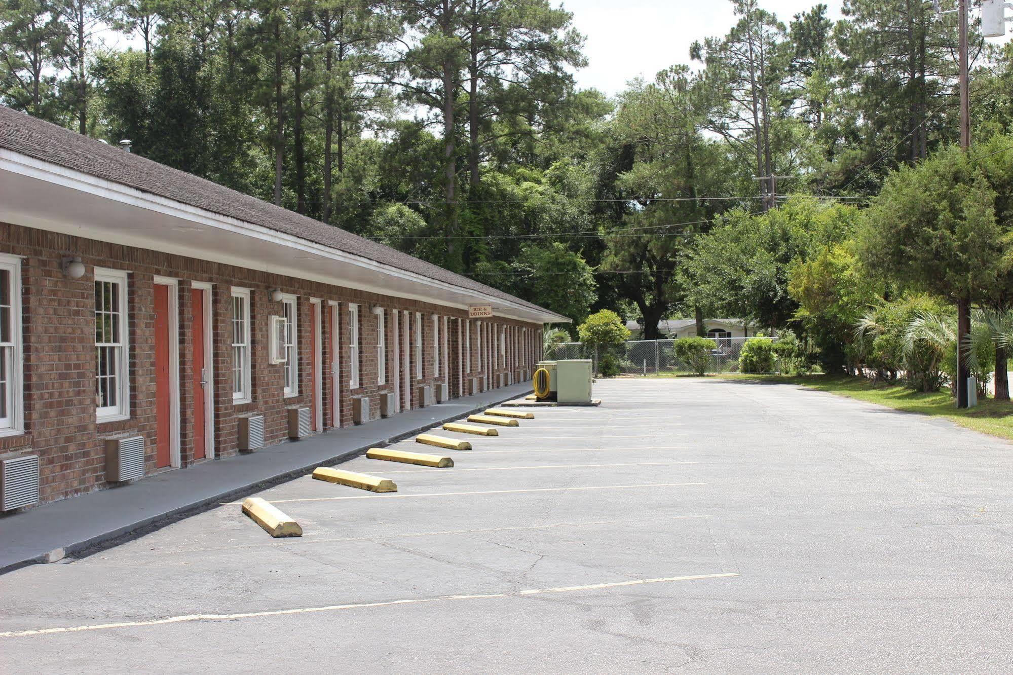 Carolina Lodge Walterboro Eksteriør bilde